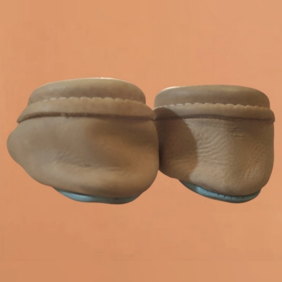 FRESHLY PICKED TOAST CITY LEATHER MOCCASINS WITH ROBINS EGG BOTTOMS UNISEX SZ. 4 - Picture 6 of 7